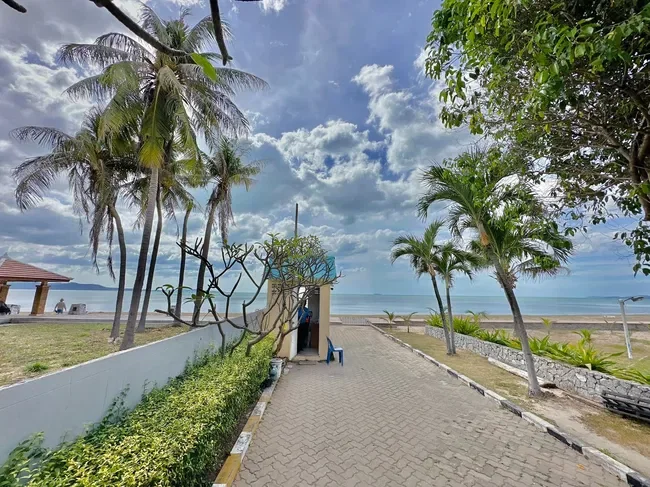 Lunlana Beach Poolvilla