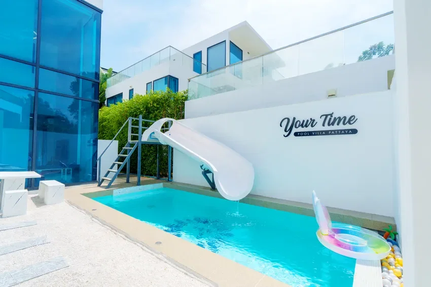 Your Time Pool Villa Pattaya